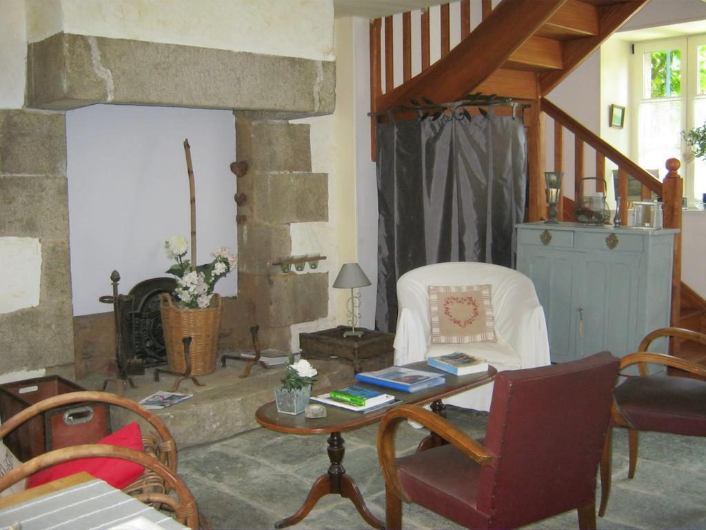 Chambres Hotes Saint Yves Pontrieux Esterno foto